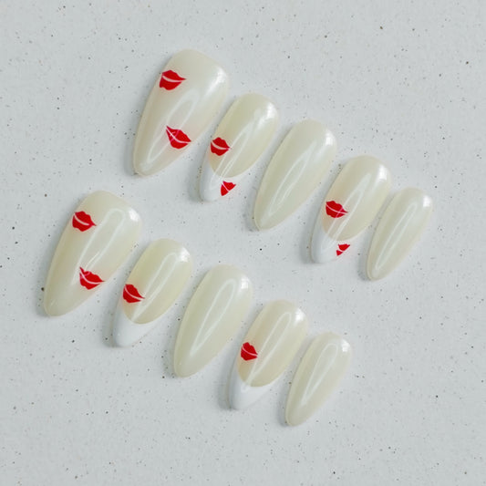 nailva Milky Red Lip