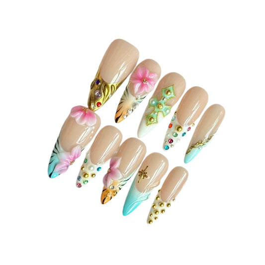 nailva Baroque Petal Glow