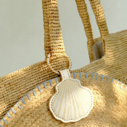 Shell hat clip