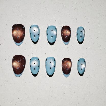 Coastal Retro Press On Nails