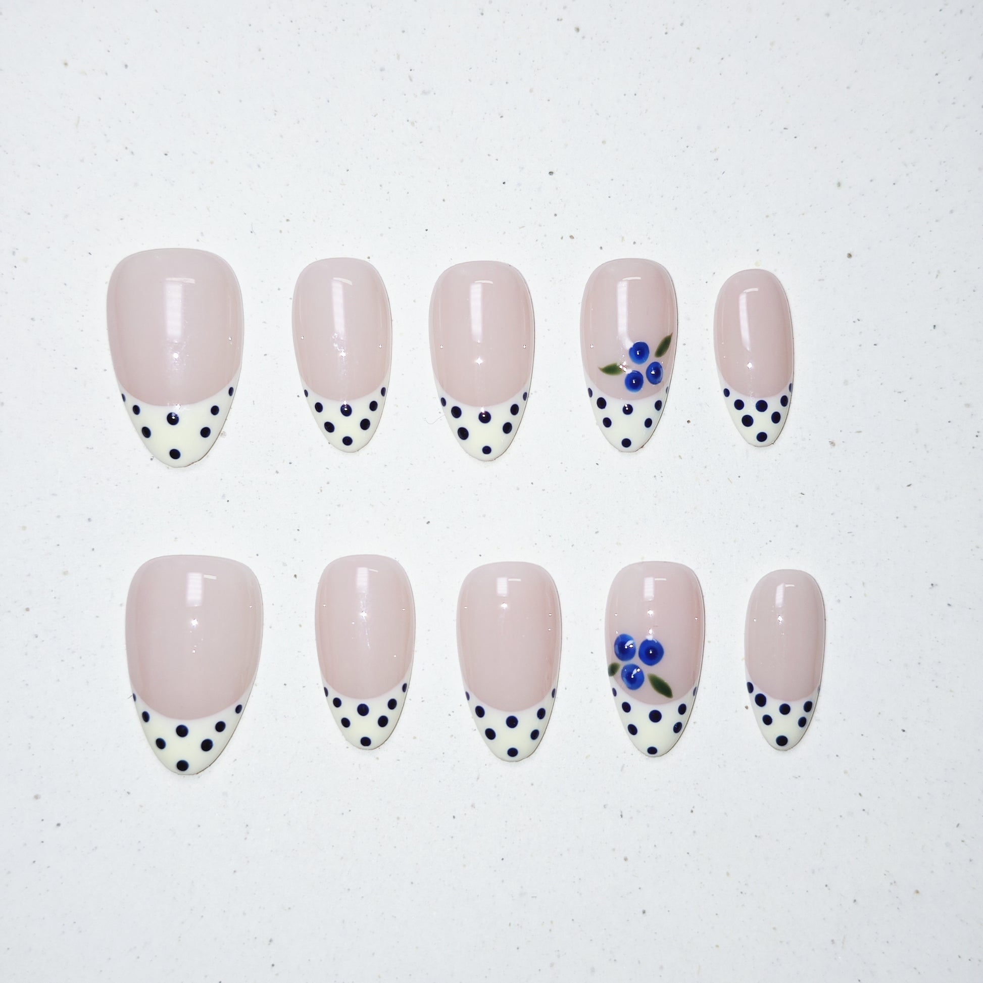 Buttercream French Press On Nails