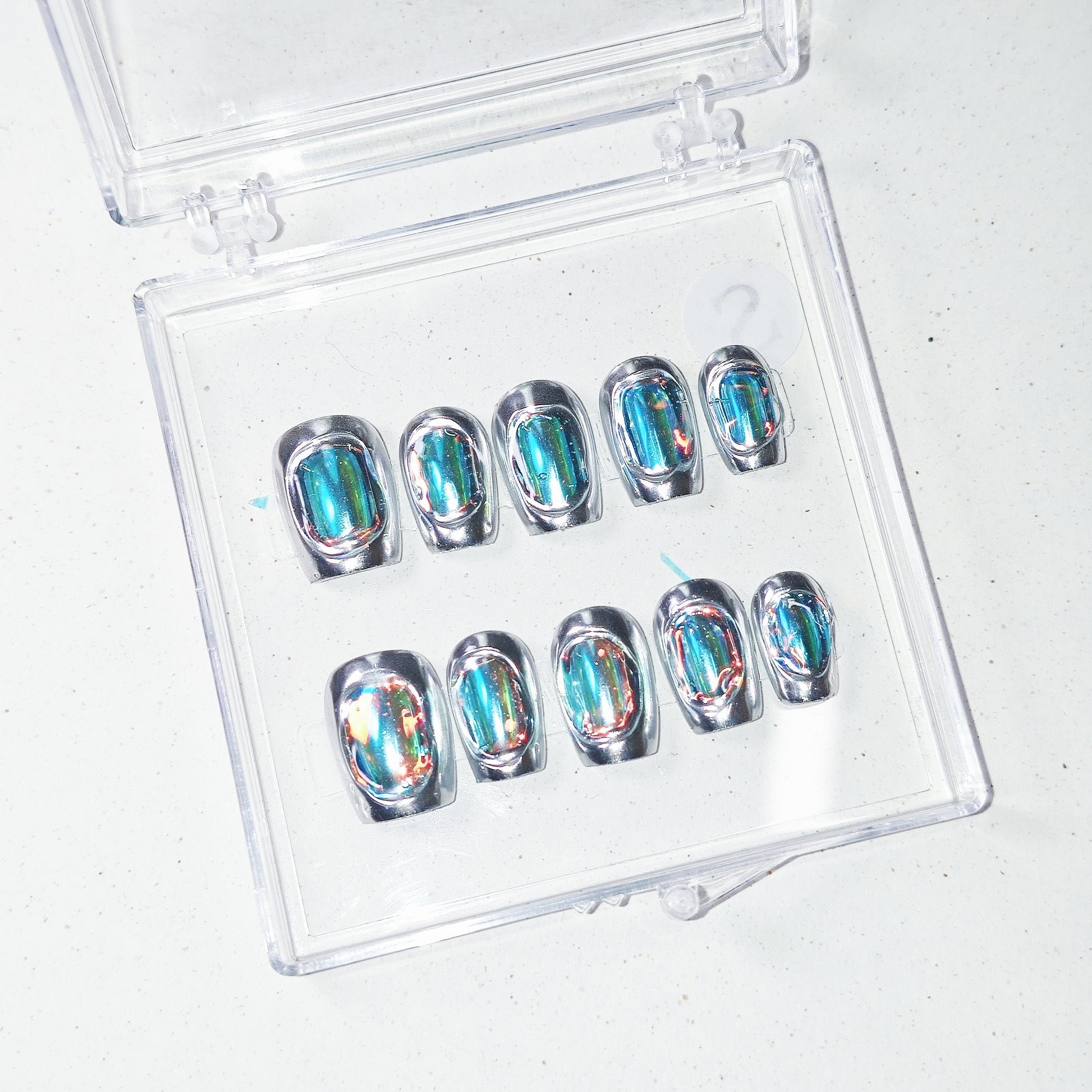 nailva Cyber Glow