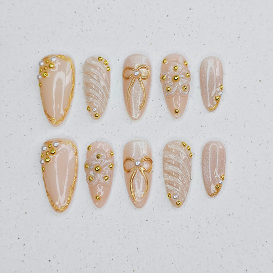 Golden Bow Press on Nails - white &  gold color
