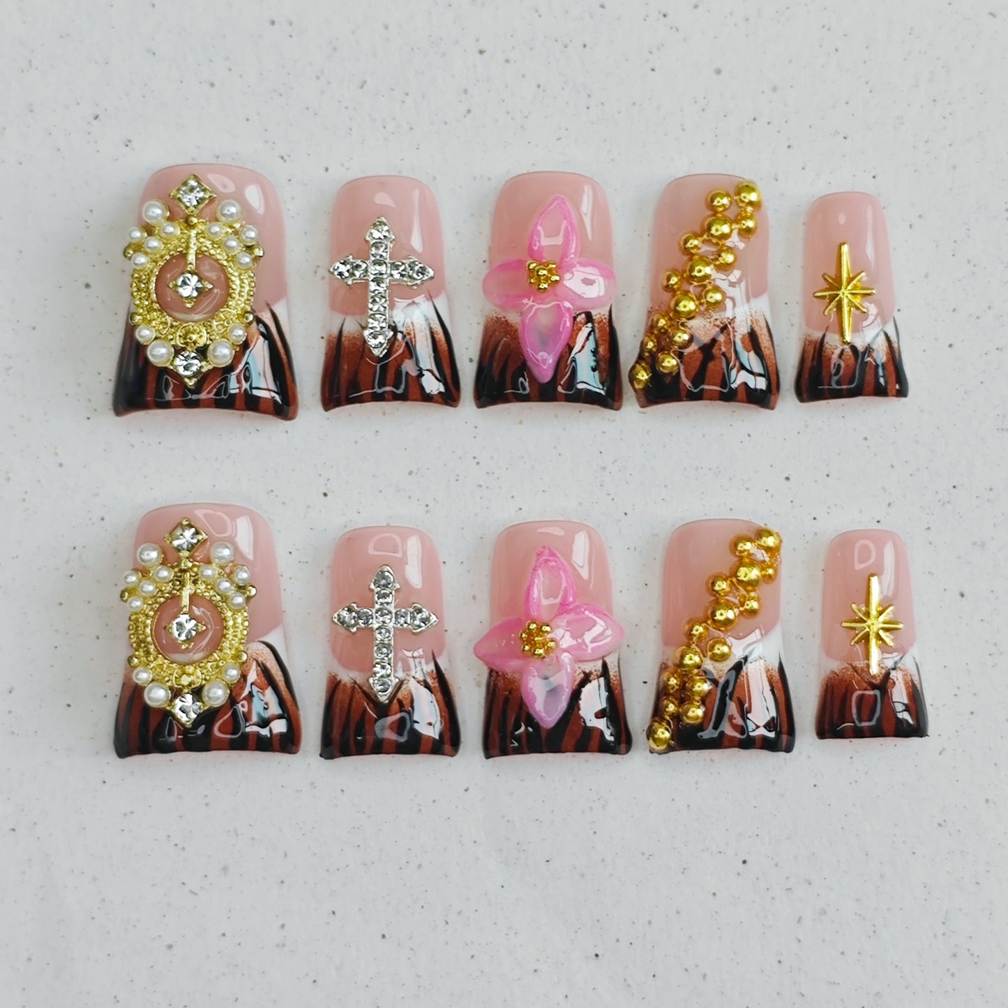 Baroque Jungle Press On Nails