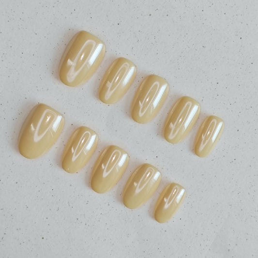 Cream Topaz