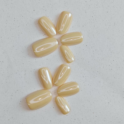 Cream Topaz