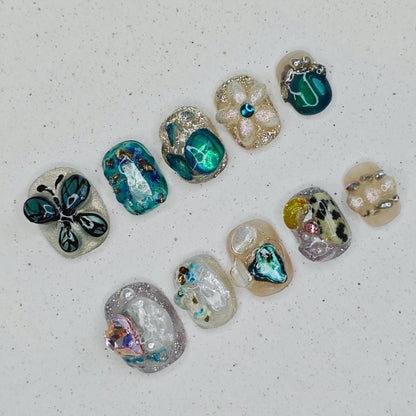 Lagoon Crystal