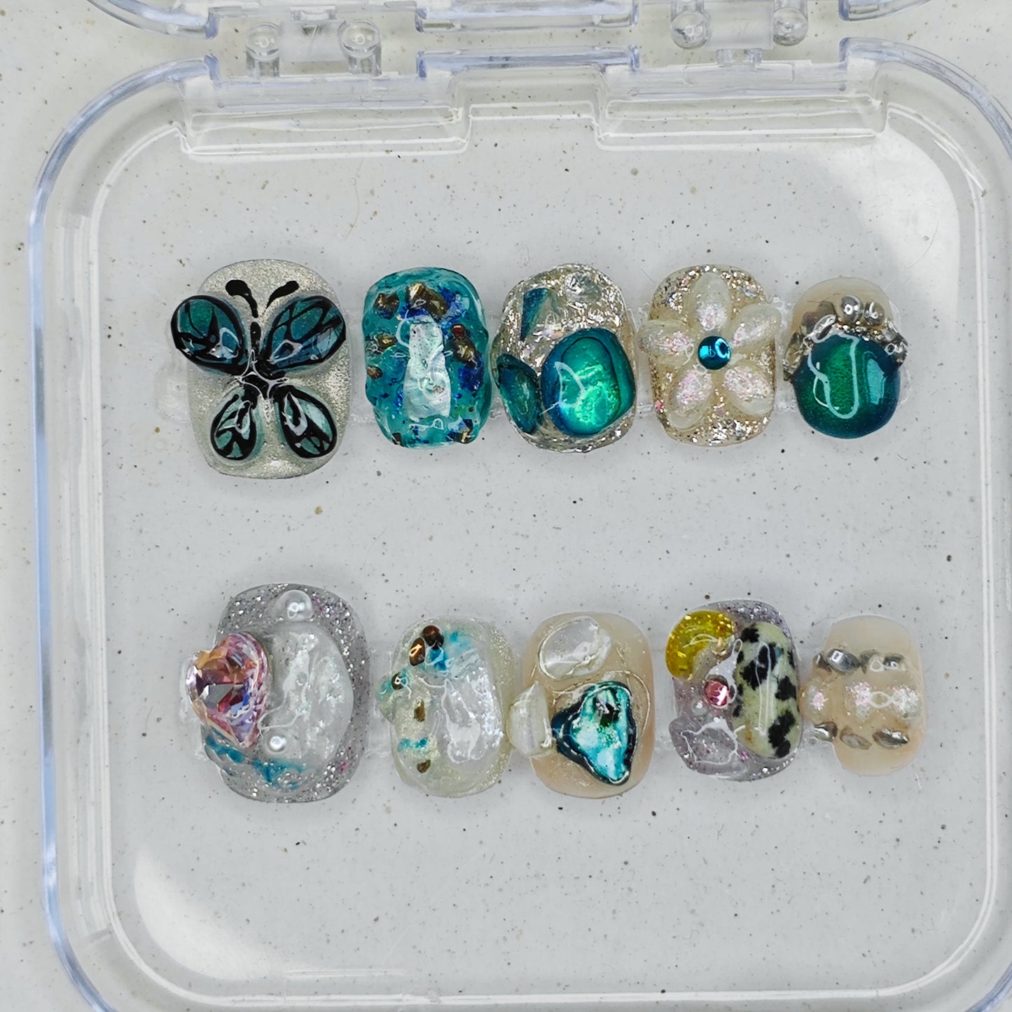 Lagoon Crystal