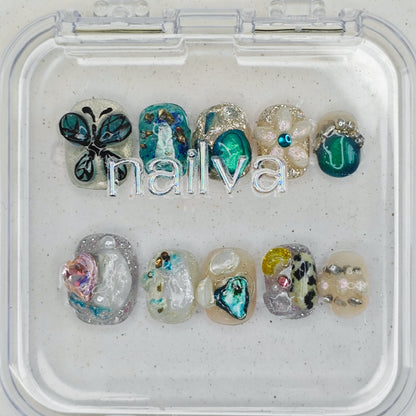 Lagoon Crystal