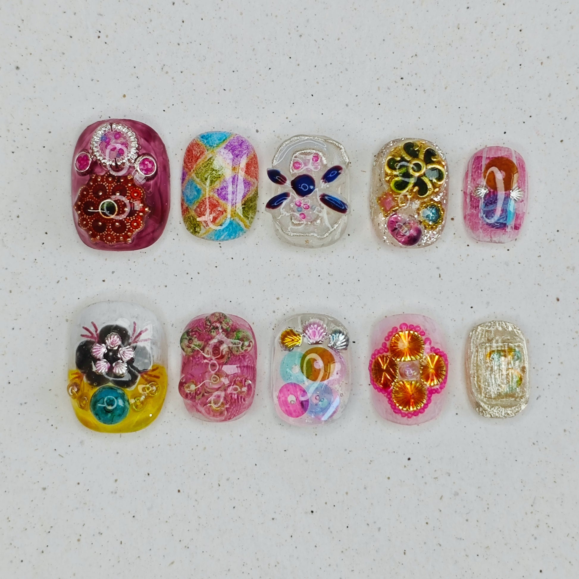 Kaleidoscope Petals Press on Nails - pink color